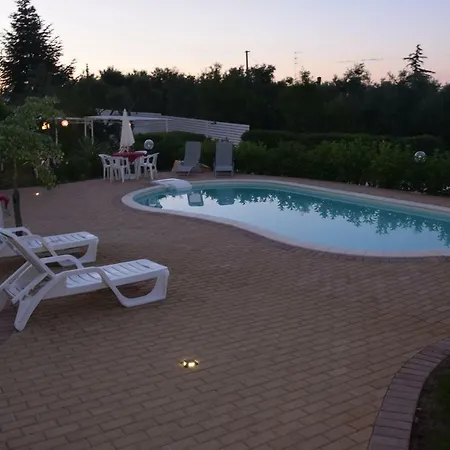 Ottavia Vila Monopoli