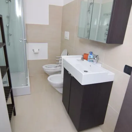 Ottavia Vila Monopoli