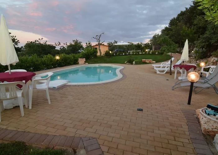 Ottavia מונופולי